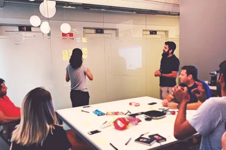 Senior Product Designer, Hotmart — thumbnail 1